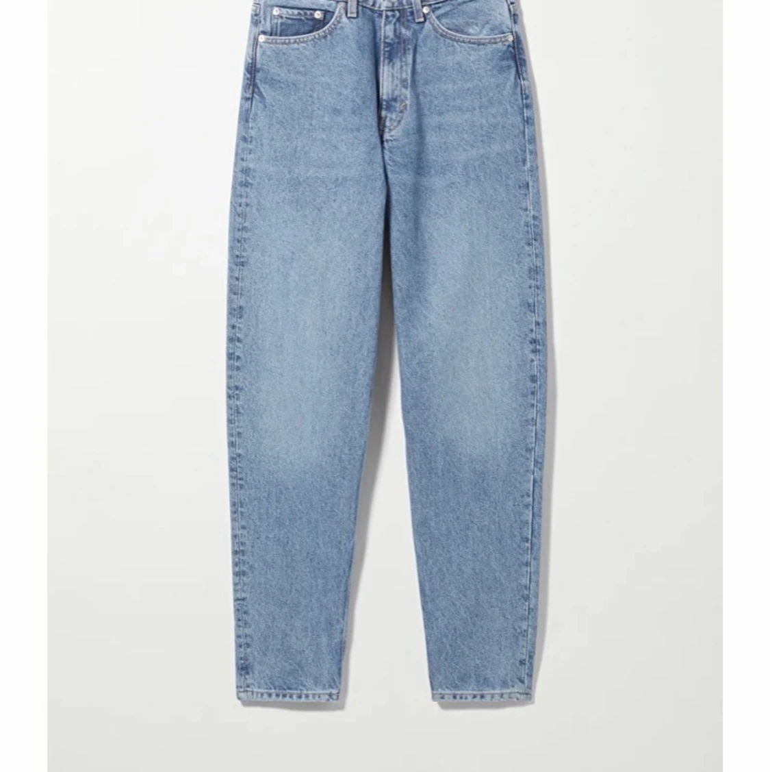 Blåa Weekday Jeans - 90