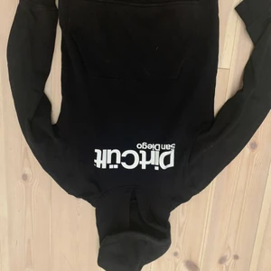 Dirtcut hoodie 158-164 - Aldrig använt, gratis frakt
