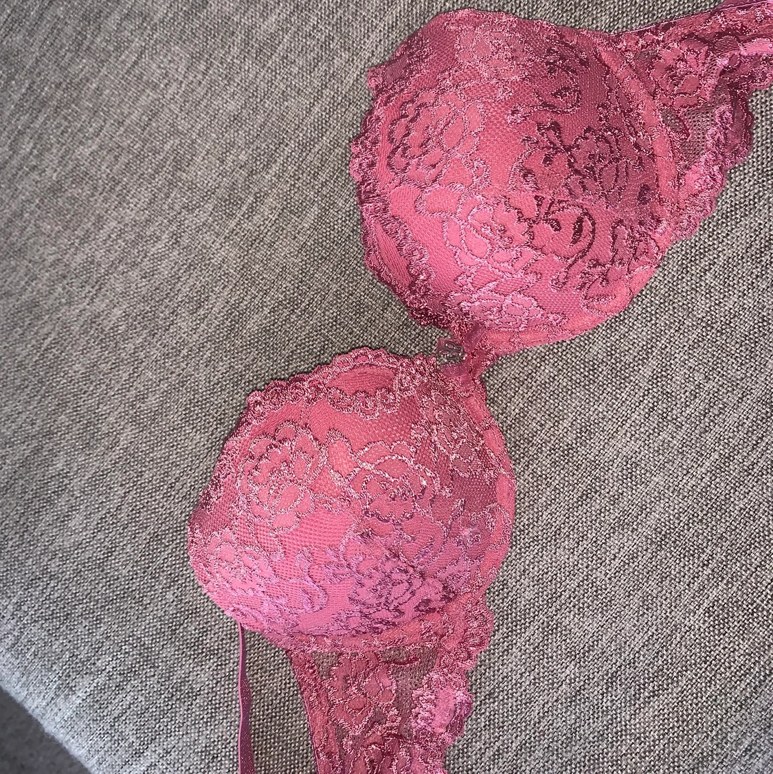 Rosa push bh i storlek 65 E
