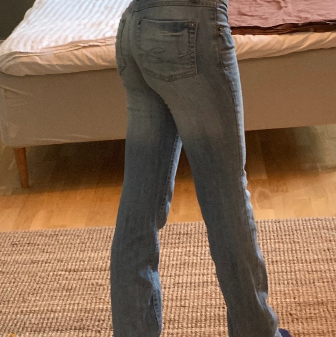 lågmidjade jeans  - 90