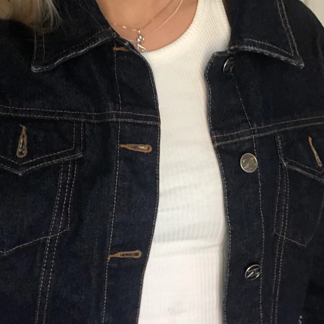 Mörkblå jeansjacka - 90