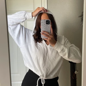 Hollister tröja - Använd men inte utsliten💕