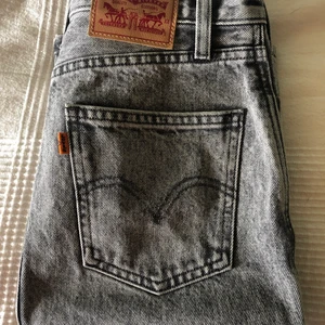 Levis kjol - Super snygg Levis kjol i jeans. W24. ⚡️ knappt använd pga växte ur den. 