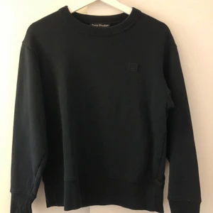 Acne Studios Fairview Crewneck - Size XXS ( fits S ) cond 9/10 pris kan diskuteras 
