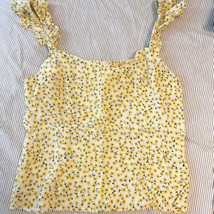 Somrigt Linne - Fint Linne ifrån HM använt 1 gång 🦋