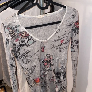 Tröja från Odd Molly  - En fin grå tröja från Odd Molly, knappt använd❤️ pris kan diskuteras 