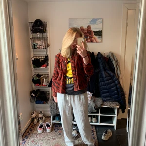 Säljer mina linnebyxor! - Säljer mina urfina linnebyxor då dom inte kommer till användning då jag har ett par till. Använda max 5 gånger!