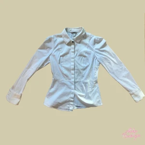 Vit skjorta 🧚🏻 - Söt vit skjorta från H&M 💕