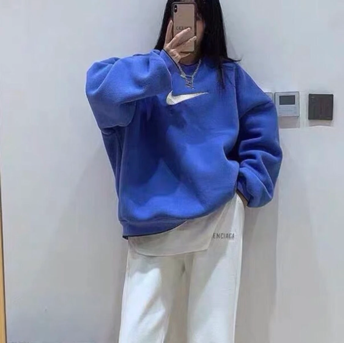 Oversize Nike logo sweatshirt