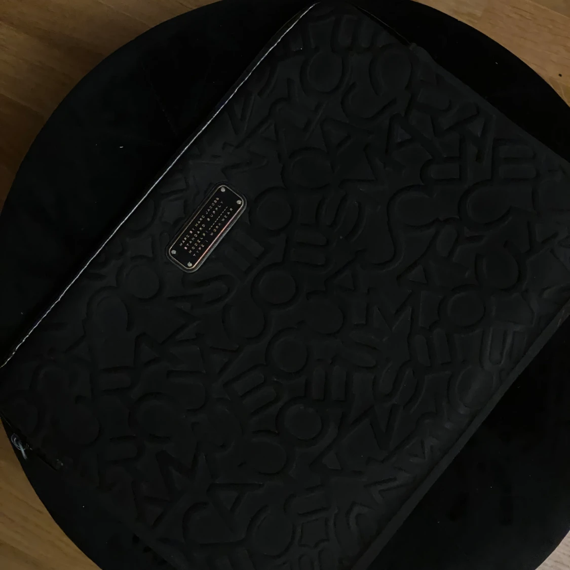 Marc Jacobs datorfodral  - 91