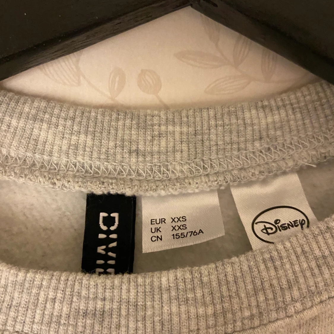 Collegetröja från hm - 90