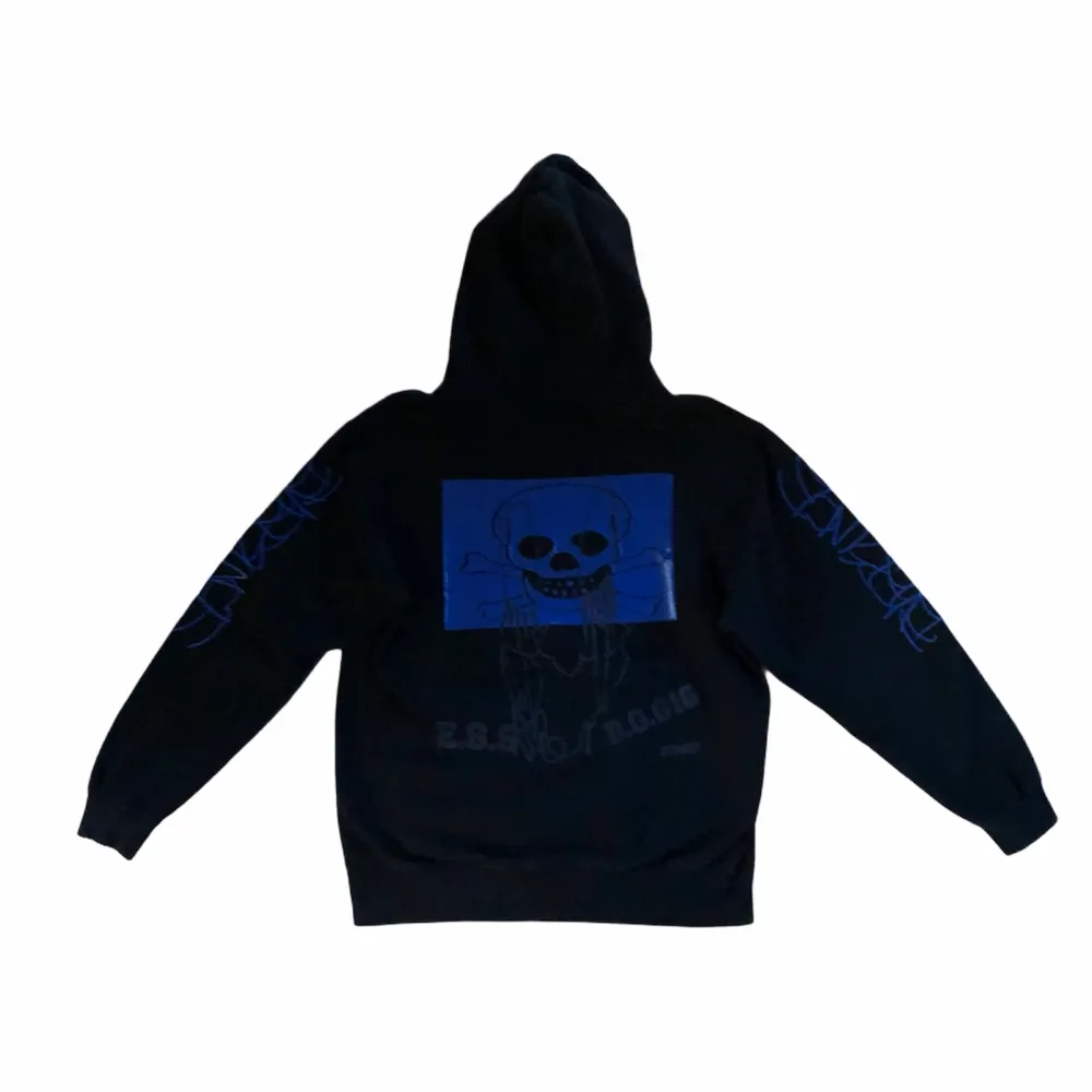 Bladee Eversince hoodie, storlek large.                       (drain gang, yung lean, sadboys, sbe). Hoodies.