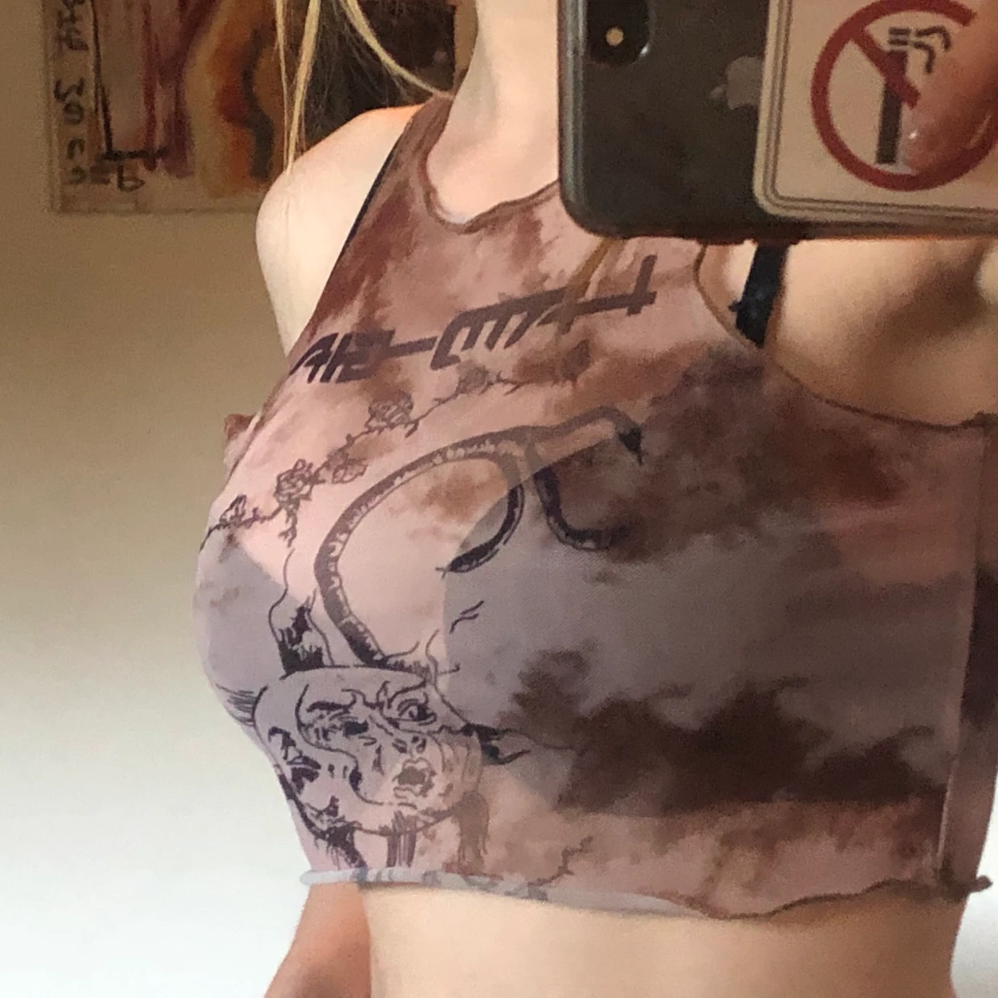 Genomskinligt linne med mönster 