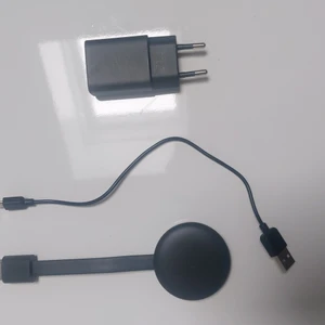 Chrome cast generation 3 - Laddare följer med o allt fungerar