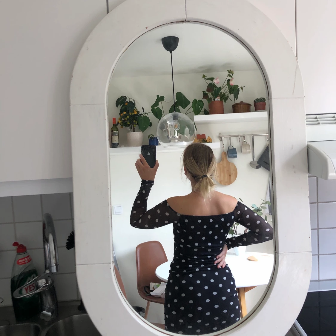 Prickig klänning  - 90