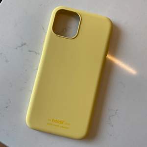 Oanvänt gult mobilskal från Holdit till iPhone 11 Pro