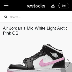 Jordan 1 - Söker någon av dessa skor strl 37,5/38/38,5 för ett okej pris 