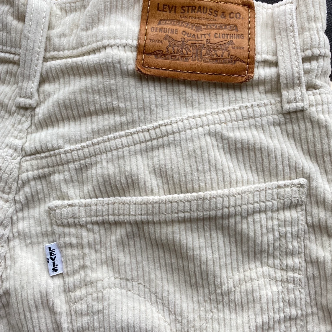 Levis, Manchester  - 90