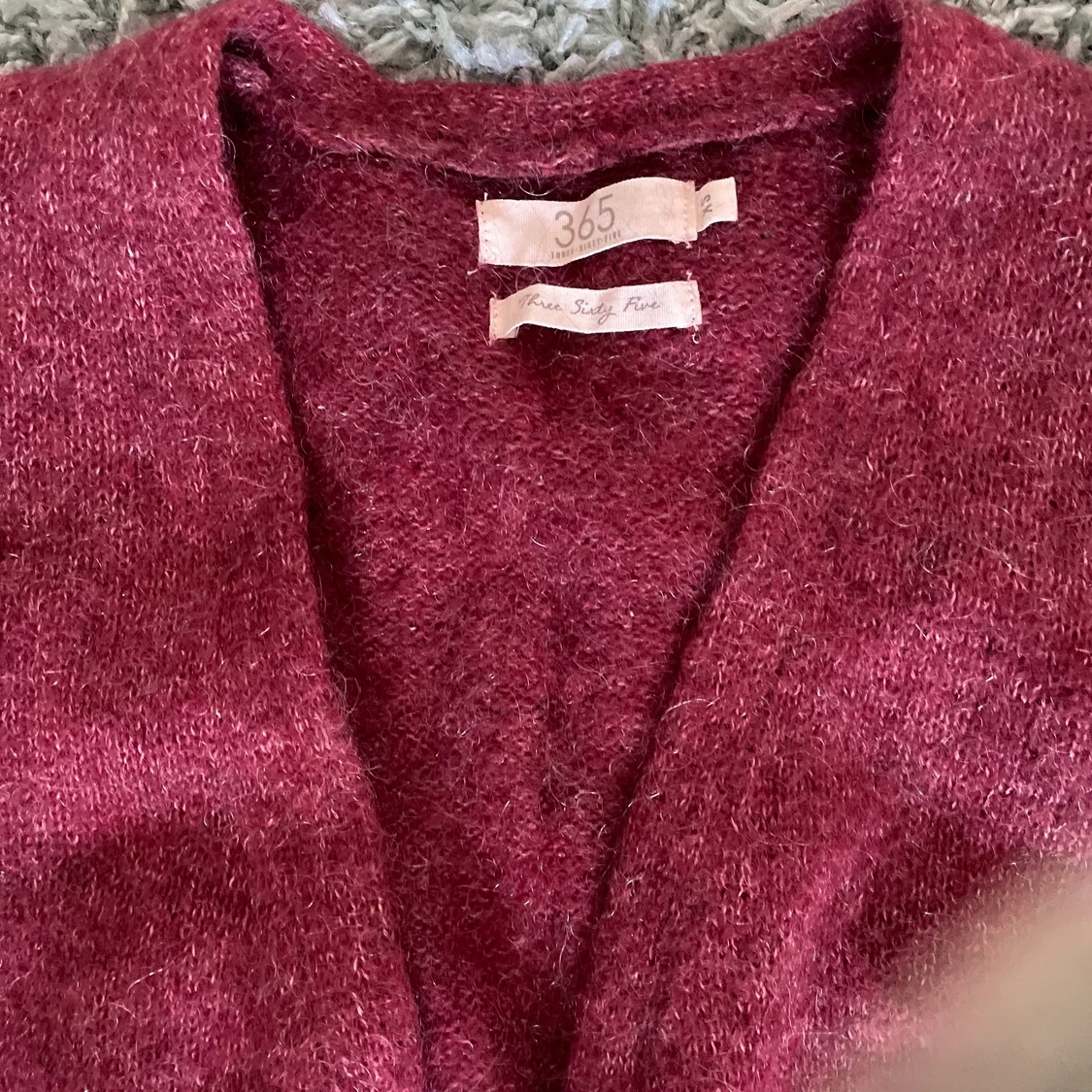 Stickad kofta stlk S  - 91