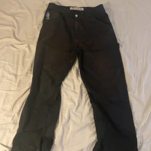 Polar byxor  - Sicket är helt okej men bra pris för polar byxor skriv om du vill ha mer info. 