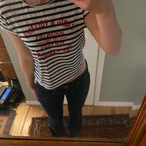 Zadig tshirt - Sjukt fin zadig tshirt i barnstorlek. Använd fåtal gånger men i väldigt bra skick!!! 