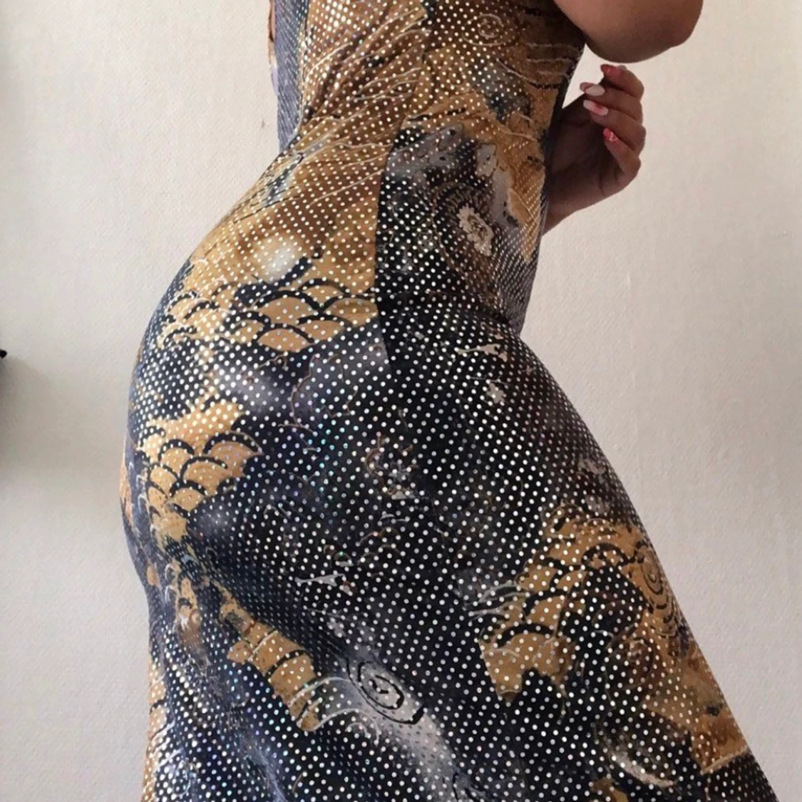 Glittrig klänning  - 90