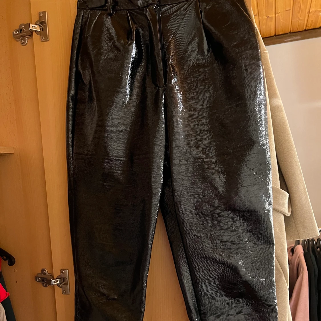 Byxor från nakd - 90