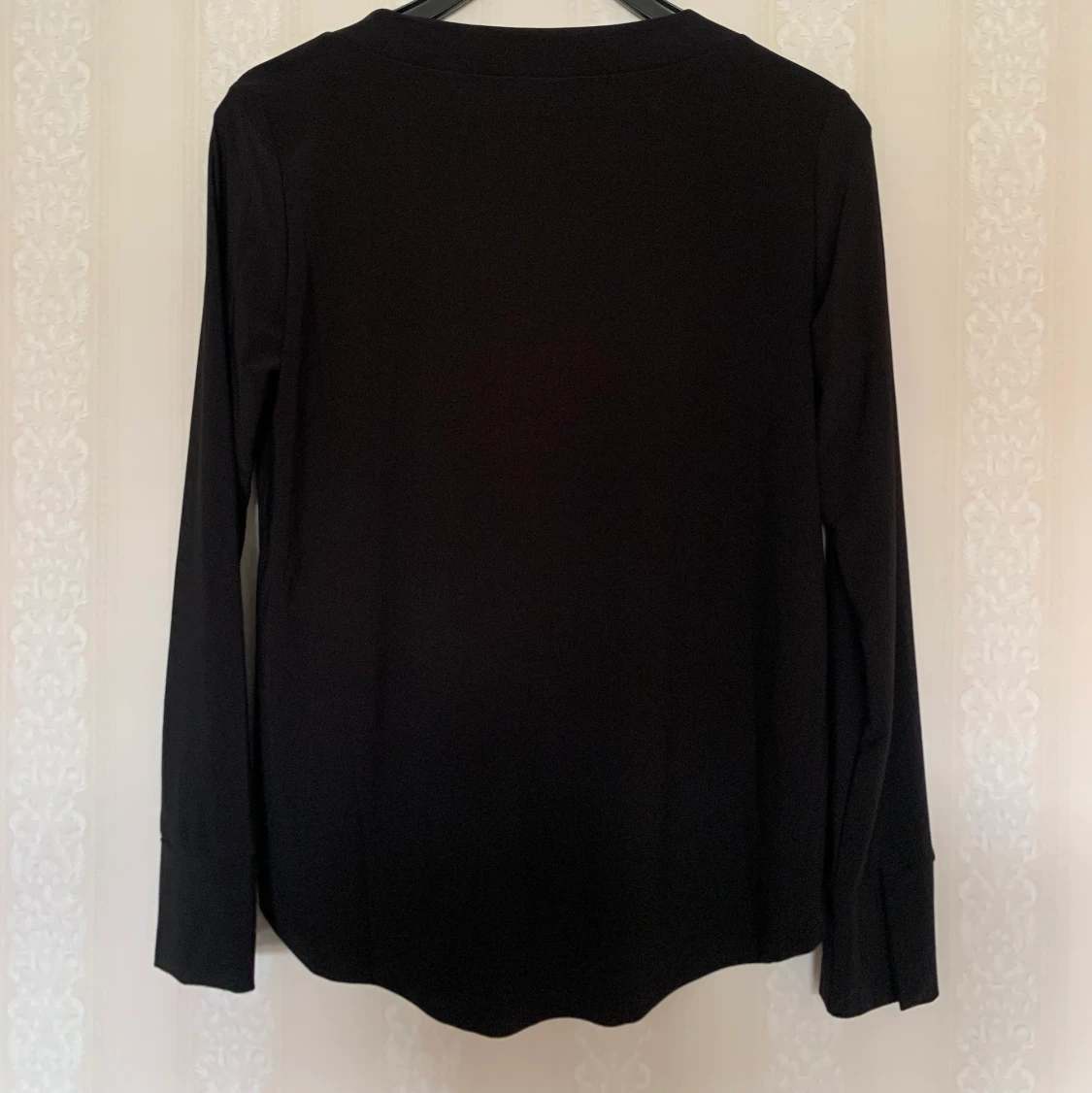 Svart blus  - 90