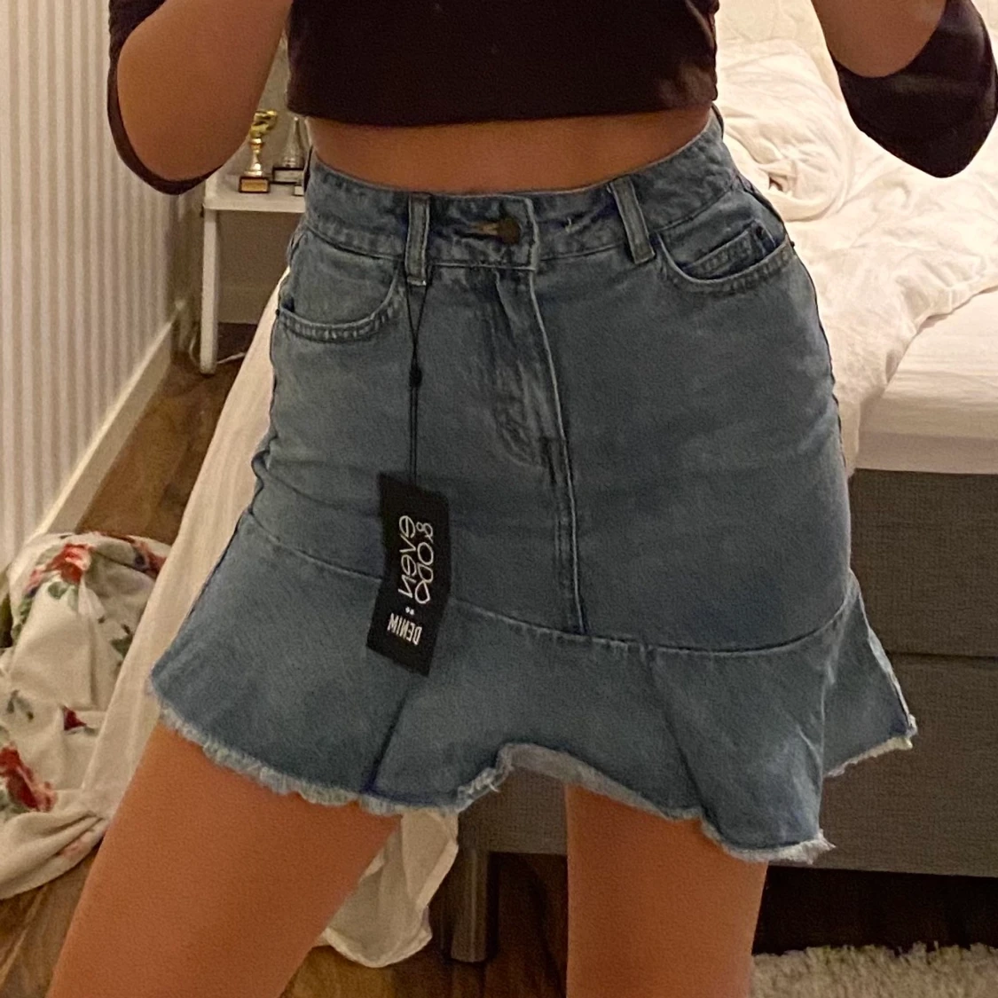 Jeanskjol med volang