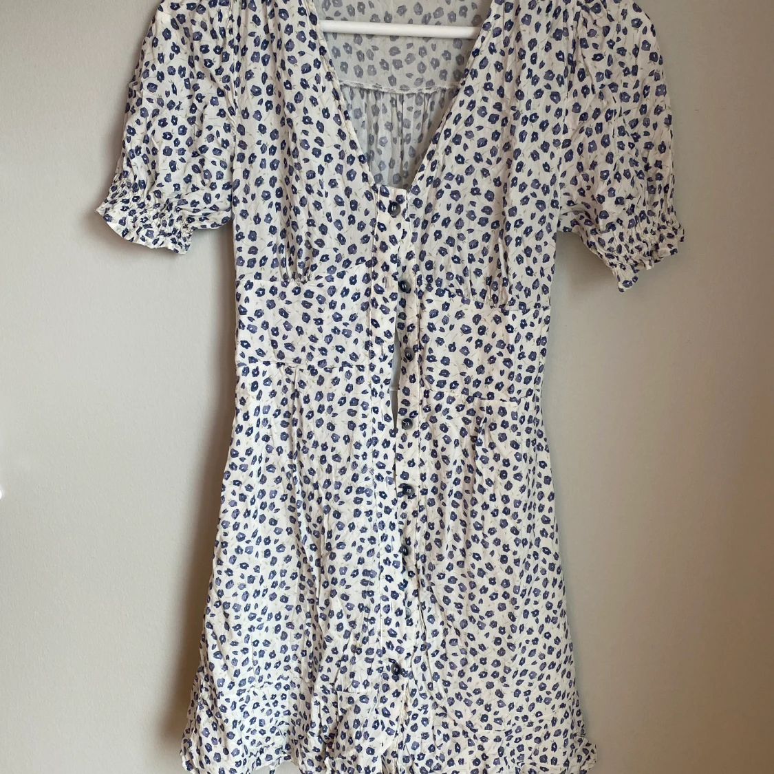 Blommig klänning från Nakd