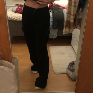 Manchester cargo - Strlk 40, för långa för för mig som är 160 men väldigt coola😎😎