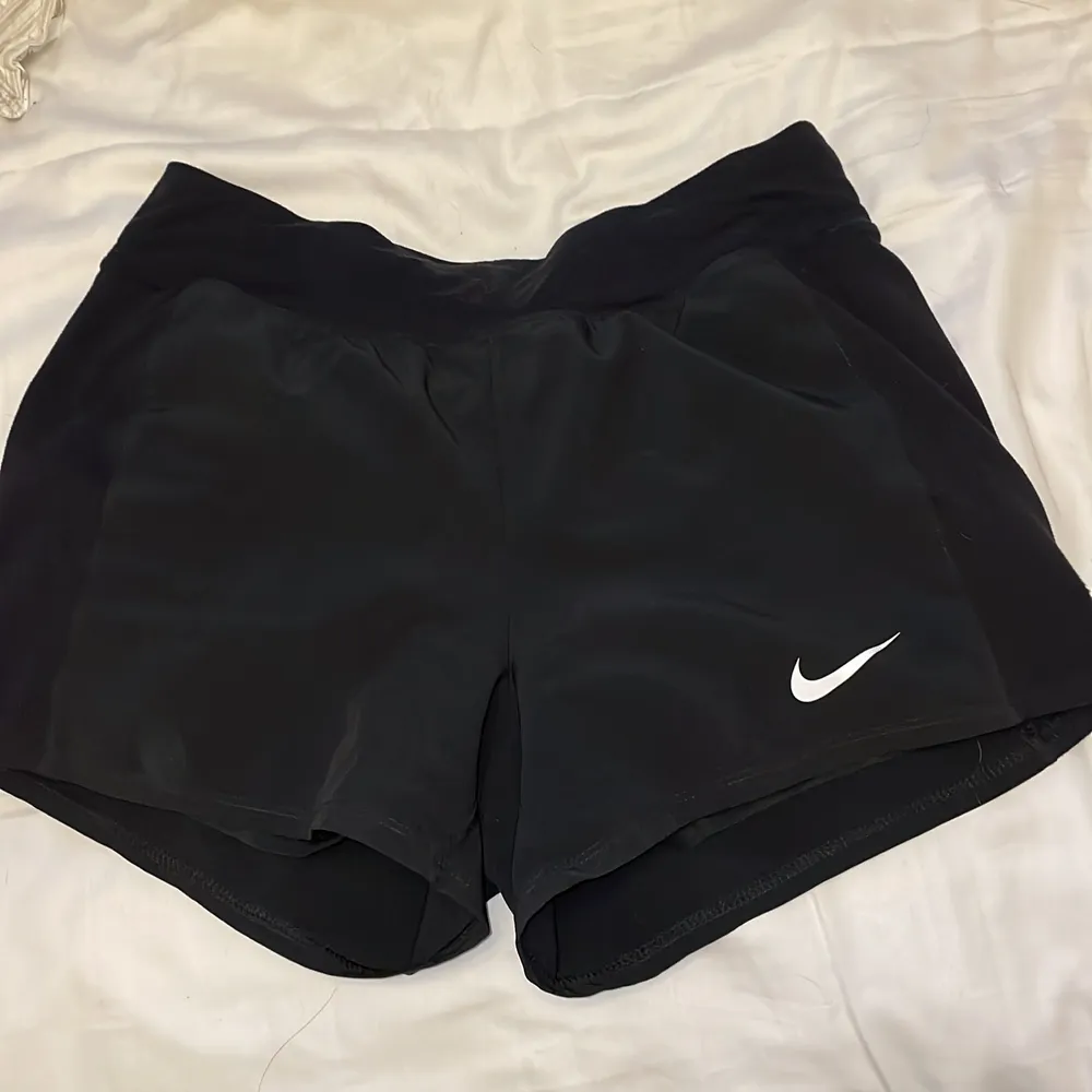 Nikeshorts i modellen dri-fit i storlek xs. Shorts.