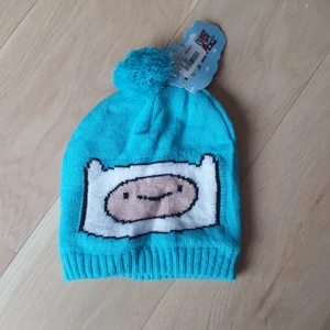 Äventyrsdags mössa - Rolig mössa med finn från adventure time! Aldrig använd
