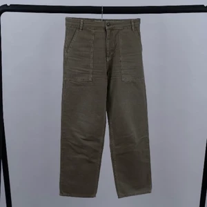 GINA TRICOT - jeans grön - Storlek: 38