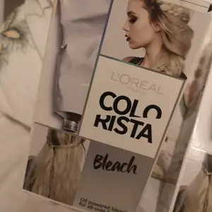 Bleach L'Oréal colorista köpte men inte använt. Har två stycket 50kr var. Köptes på h&m i Lund för något år sedan för 100kr var. Kan alltid pruta på mina saker om det är så att det behövs 😁