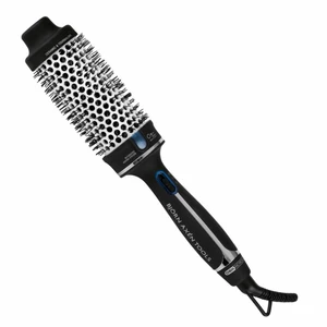 Värmeborste   - Värmeborste, använd fåtal gånger och fungerar utmärkt! Just denna kostade 650kr och jag säljer för 450 inklusive frakt. (Priset kan diskuteras vid snabb affär)