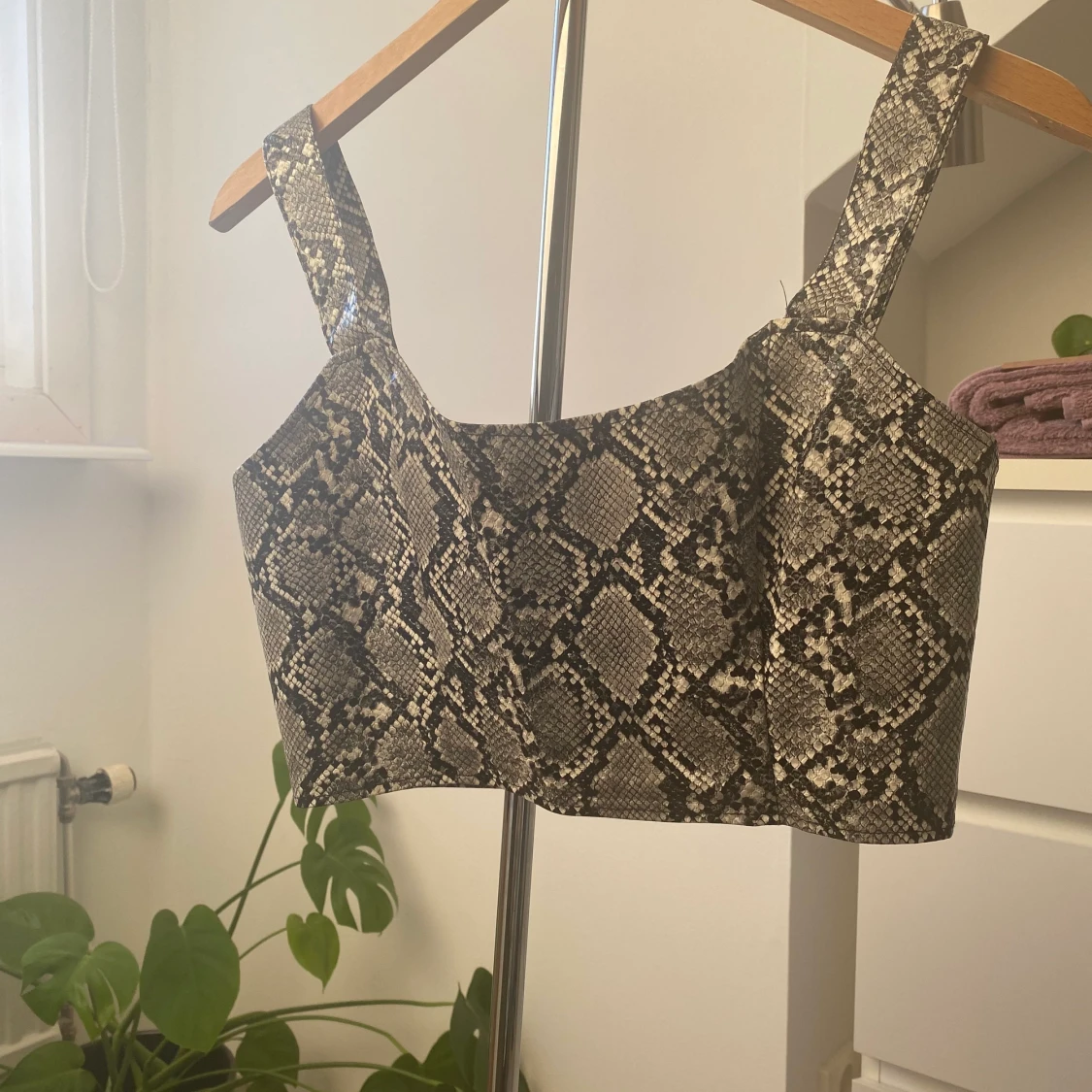 Topp från Linn Ahlborg X NA-KD, strl S