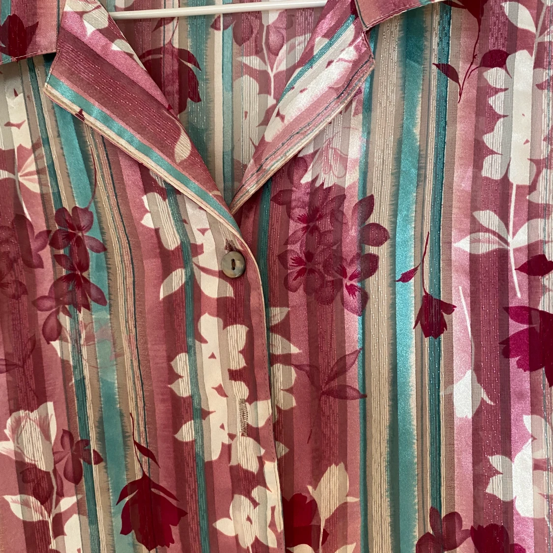 Transparant blommig vintage skjorta  - 90