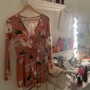 Jumpsuit  - En jumpsuit från NLY som jag använt en gång💞 jätte gullig till sommaren💞