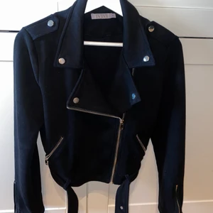 Mocka jacka  - Köpt på chelsea i Gbg, inga defekter 