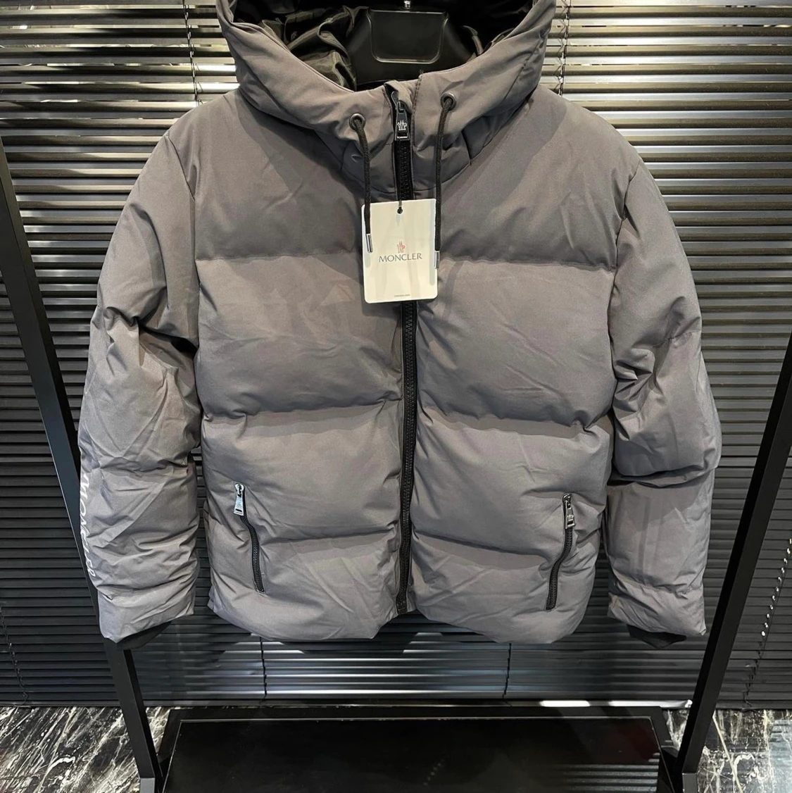 Moncler jacka