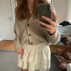 Sommarkofta  - Stickad kofta köpt i Japan som sitter oversize, passar allt från s-l