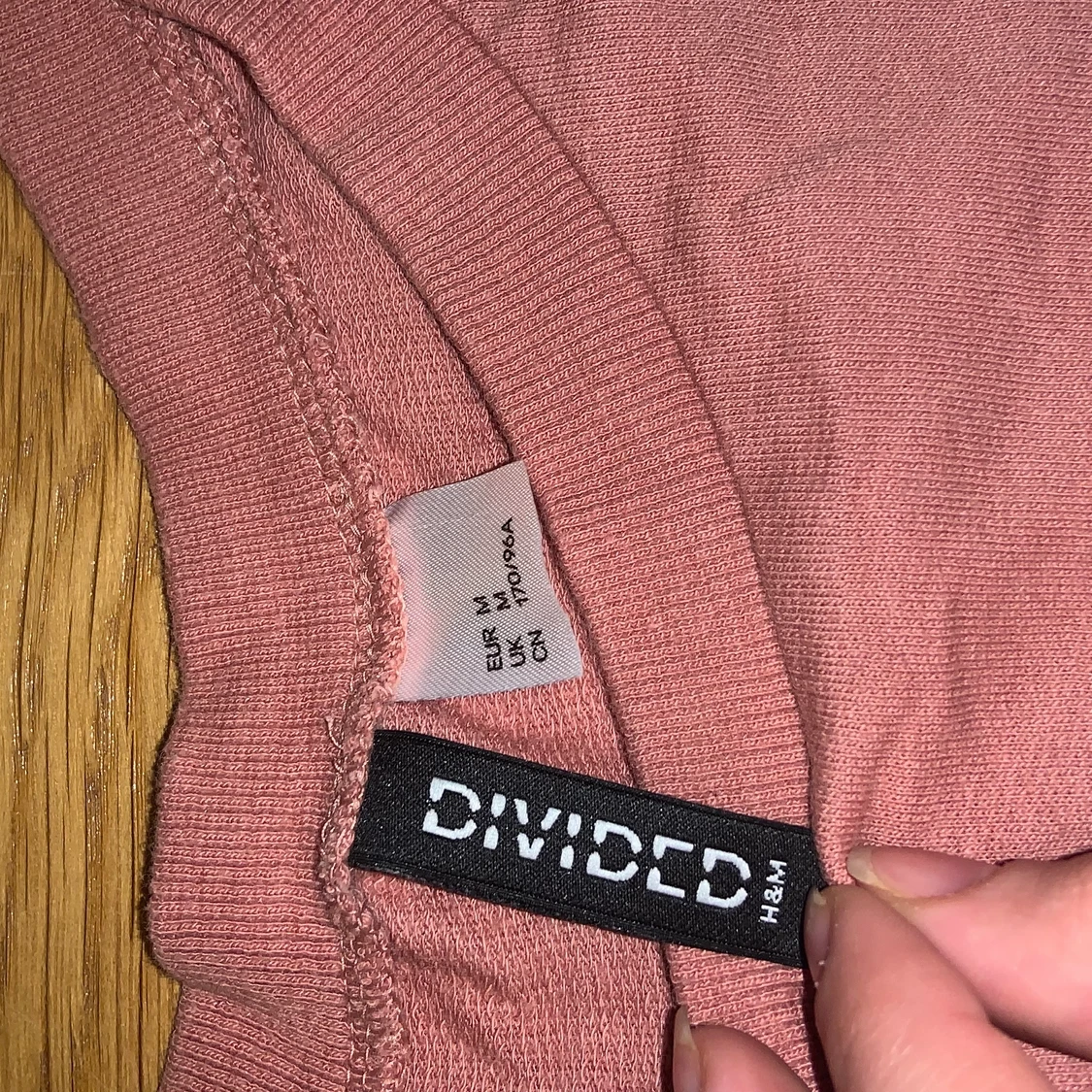 Oanvänd Tröja  - 90