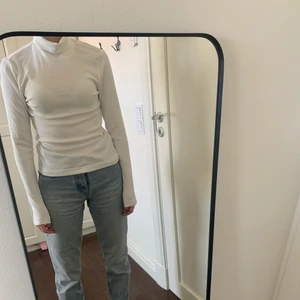 Weekday polo tröja - Oanvänd polo tröja från weekday🤍