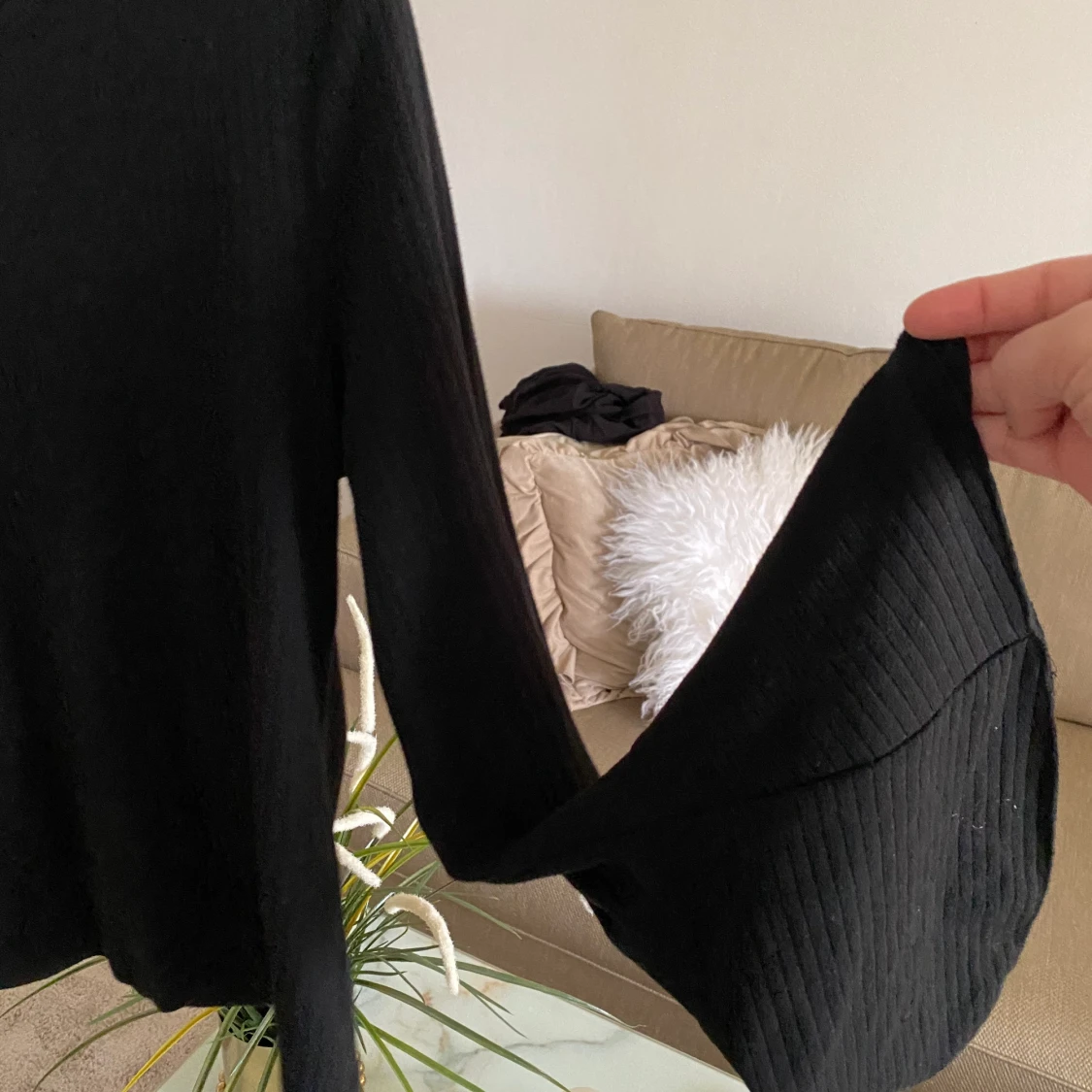 Tröja med volangarmar - 90