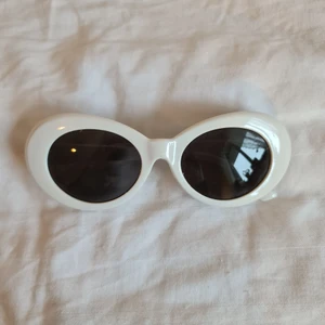 Kurt cobain glasögon - Coola solglasögon