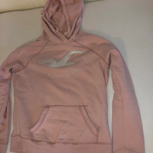 Hollister tröja - En fin hollistertröja i bra skick