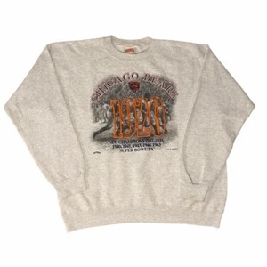 Chicago Bears 1920 Sweatshirt - Otroligt snygg sweatshirt med riktigt snyggt tryck, sitter bra och är i bra skick. Har en liten fläck vid armen som knappt syns. Prutbar.