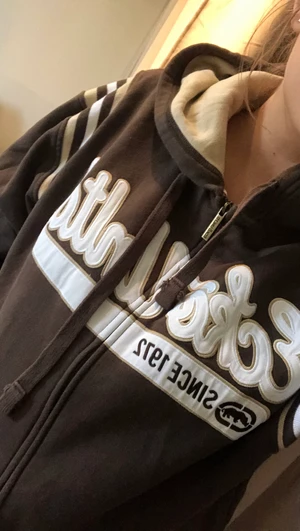 Hoodie  - Väldigt fin hoodie, i storlek M.