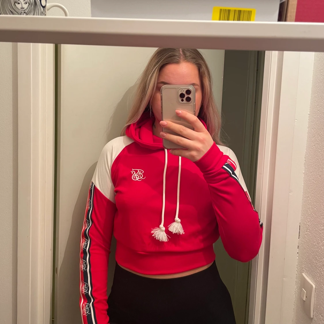 Silksilk röd hoodie  - 91